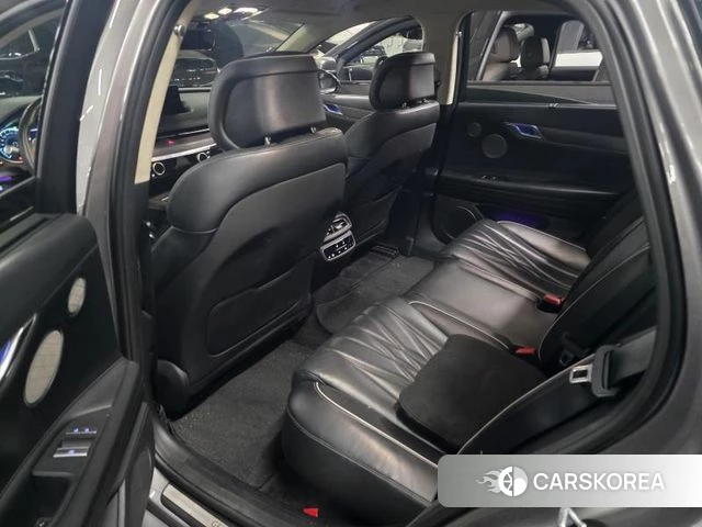 Genesis Electrified G80 (RG3) 2021 Серебристо-серый из Кореи, фото 3