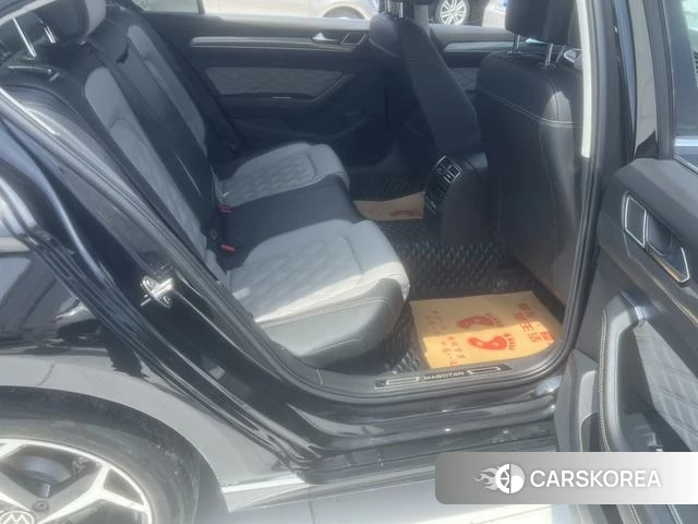 Volkswagen Magotan id 4277806 из Китая 14