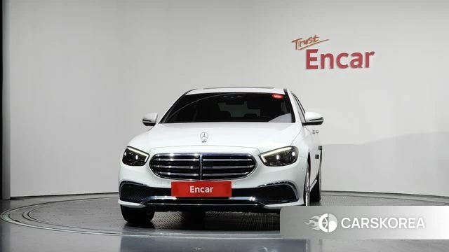 Mercedes-Benz E-Class W213 id 4409521 из Кореи 23