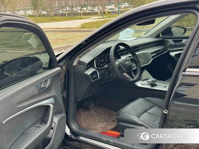 Audi A6L id 4260788 из Китая 16