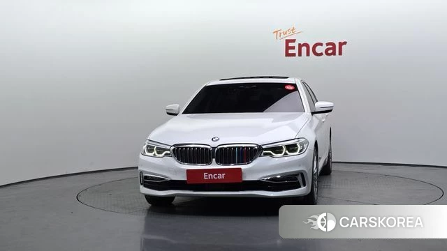 BMW 5 Series (G30) id 4626003 из Кореи 23