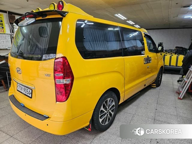 Hyundai The New Grand Starex id 3867334 из Кореи 13