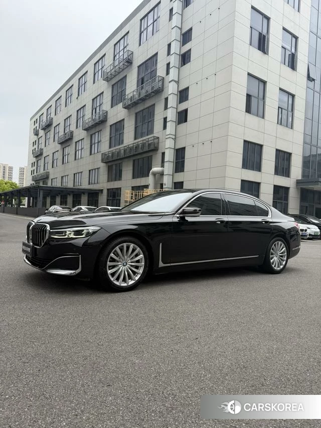 BMW 7 series 2021 Черный из Китая, фото 3