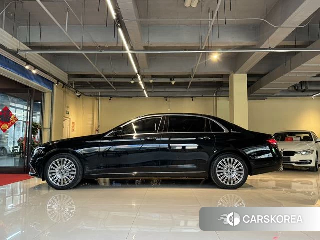 Mercedes-Benz E-class id 4259212 из Китая 23