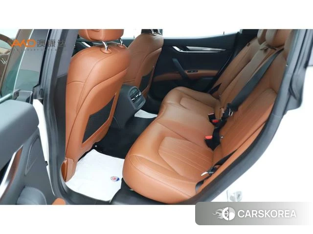 Maserati Ghibli 2023 Белый из Китая, фото 3