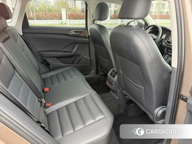 Volkswagen Tuyue id 4211912 из Китая 8