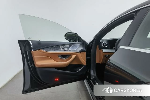 Mercedes-Benz CLS id 4257879 из Китая 17