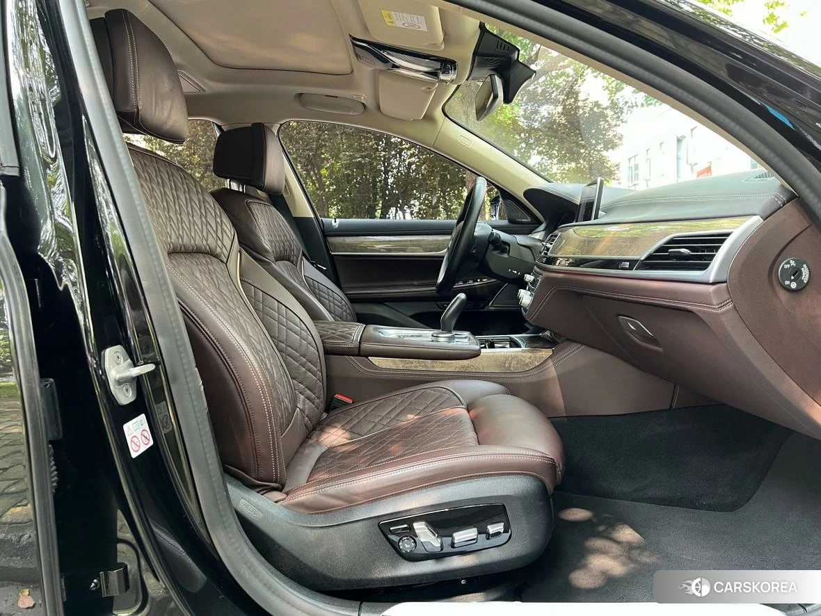 BMW 7 series id 4515046 из Китая 19