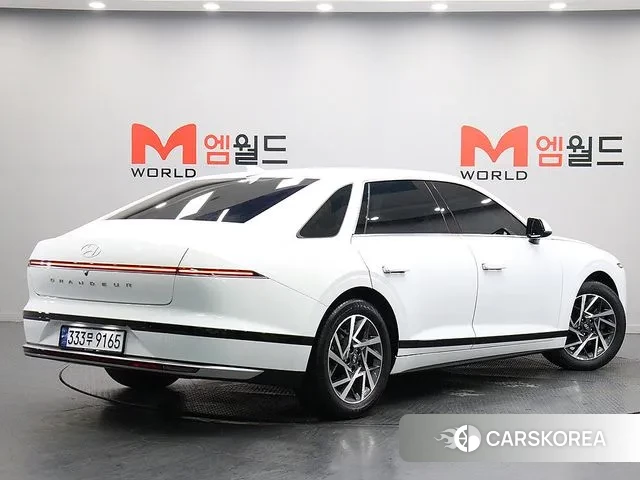 Hyundai Grandeur (GN7) id 3327567 из Кореи 13