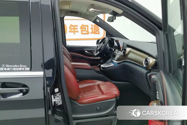 Mercedes-Benz V-class id 4275806 из Китая 17