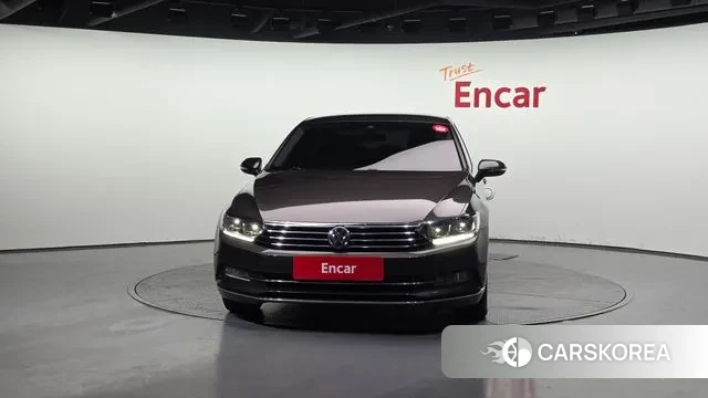 Volkswagen Passat GT (B8) id 3588550 из Кореи 13