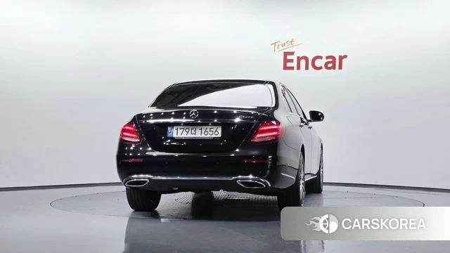 Mercedes-Benz E-Class W213 id 4397355 из Кореи 23