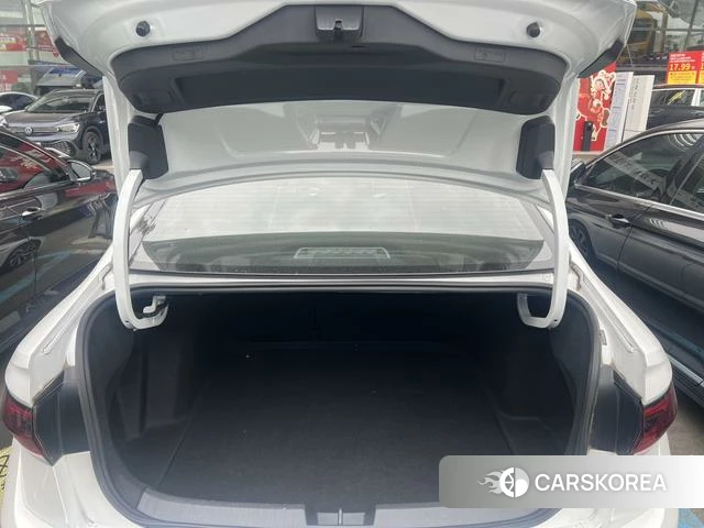 Volkswagen Sagitar id 4277057 из Китая 23