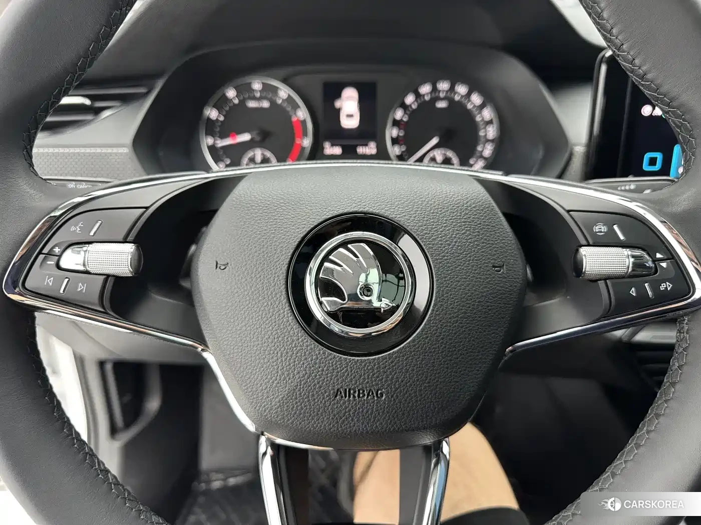 Skoda Octavia id 4629470 из Китая 13