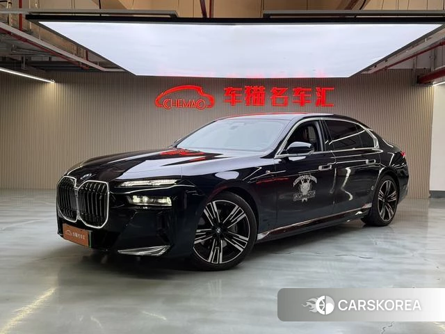BMW i7 id 4240384 из Китая 10
