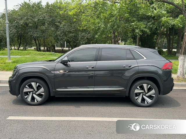 Volkswagen Tourang id 4264155 из Китая 8