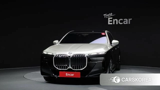 BMW 7 Series (G70) id 4194024 из Кореи 13