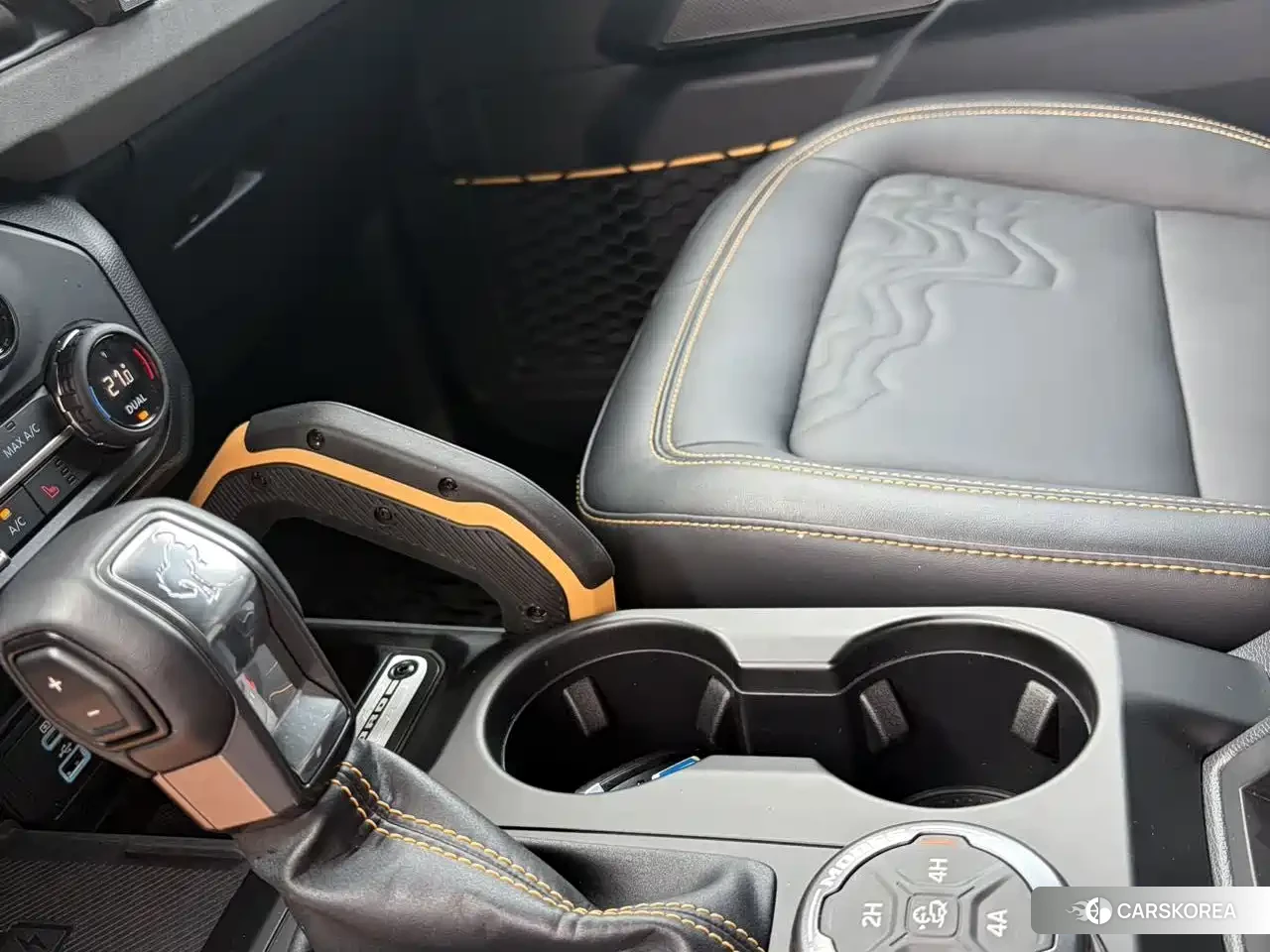 Ford Mustang id 4679793 из Китая 8