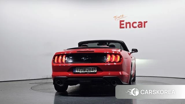 Ford Mustang id 4415687 из Кореи 23