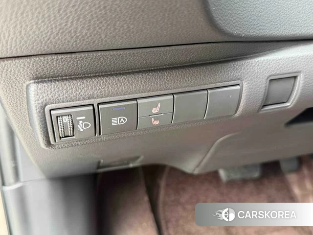Toyota Corolla id 4277280 из Китая 13