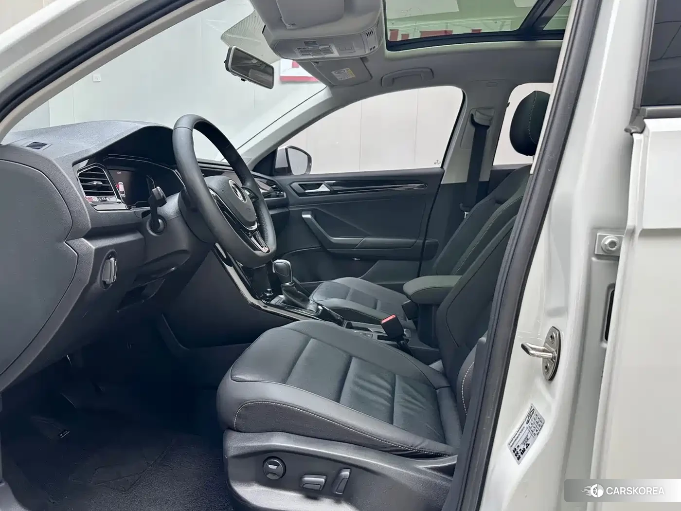 Volkswagen T-Roc id 4644435 из Китая 14