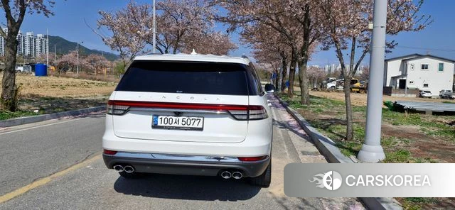 Lincoln Aviator 2nd generation 2020 Белый из Кореи, фото 3