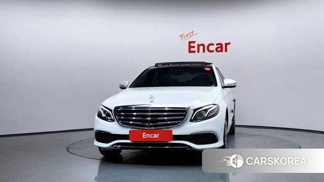 Mercedes-Benz E-Class W213 id 4520950 из Кореи 23