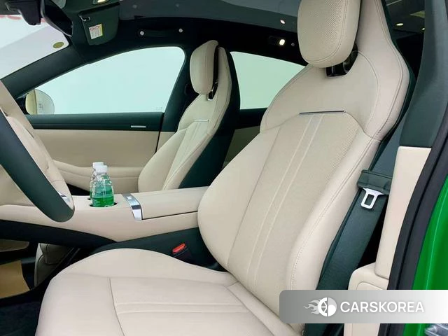 Xiaomi Car Xiaomi YU7 id 4207095 из Китая 22