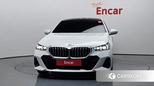 BMW 5 Series (G60) id 3415670 из Кореи 13