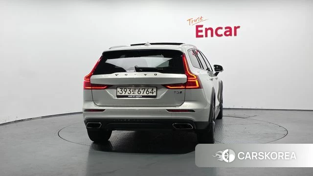 Volvo V60 Cross-Country 2nd Generation id 4530116 из Кореи 23