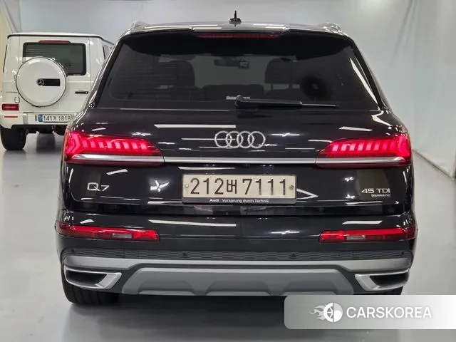 Audi Q7 (4M) id 2969686 из Кореи 13