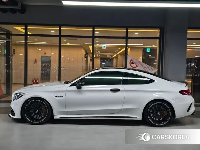 Mercedes-Benz C-Class W205 id 3672912 из Кореи 13