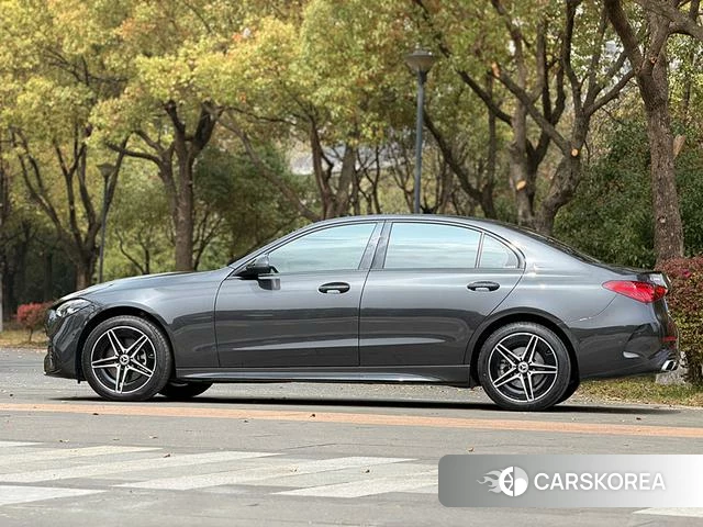 Mercedes-Benz Class C id 3882363 из Китая 9