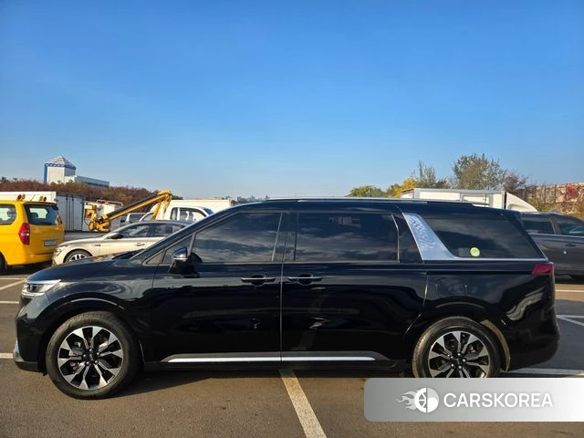 Kia Carnival 4th generation id 4410352 из Кореи 13