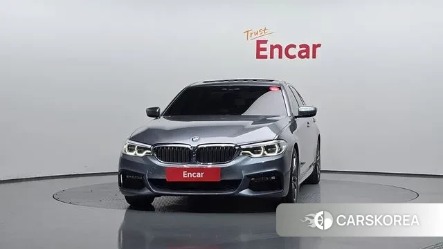 BMW 5 Series (G30) id 3363285 из Кореи 13