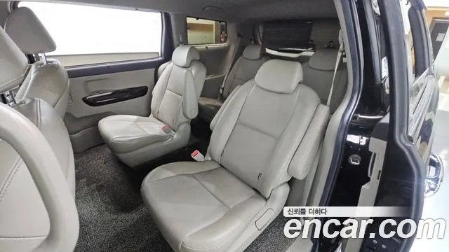 Kia The New Carnival id 2759348 из Кореи 13