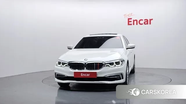 BMW 5 Series (G30) id 3607954 из Кореи 13