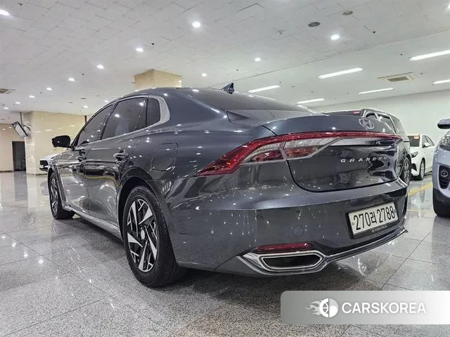Hyundai The New Grandeur IG Hybrid id 3133878 из Кореи 13