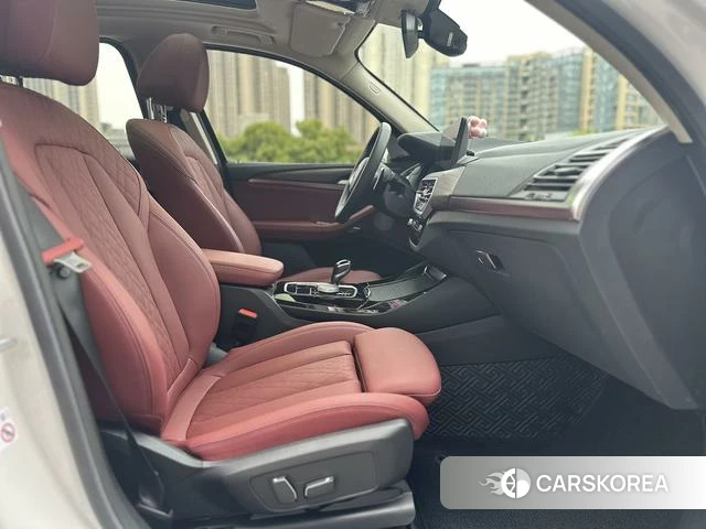 BMW X3 id 4306827 из Китая 11