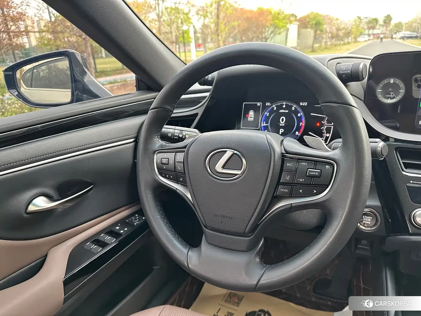 Lexus ES 2023 Silver/gray из Китая, фото 5
