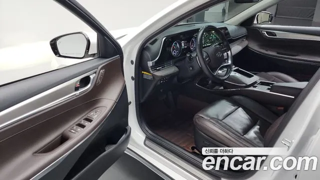 Hyundai The New Grandeur IG Hybrid id 2758359 из Кореи 13