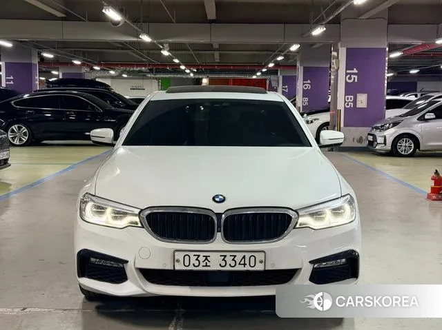 BMW 5 Series (G30) id 3553029 из Кореи 13