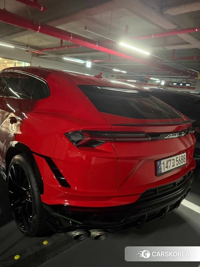 Lamborghini Urus 2023 Красный из Кореи, фото 3
