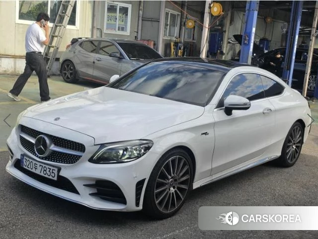 Mercedes-Benz C-Class W205 2023 Белый из Кореи, фото 3