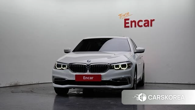 BMW 5 Series (G30) id 4619947 из Кореи 23
