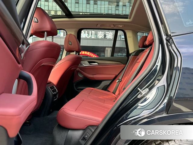 BMW X3 2024 Черный из Китая, фото 3