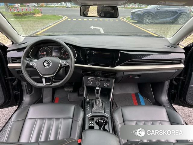 Volkswagen Passat 2021 Черный из Китая, фото 4