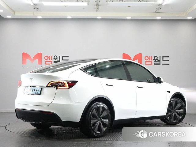 Tesla Model Y id 3864602 из Кореи 13