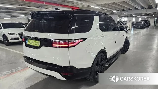 Land Rover Discovery 5 2024 Белый из Кореи, фото 6