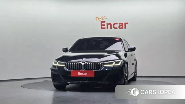 BMW 5 Series (G30) id 4350722 из Кореи 13